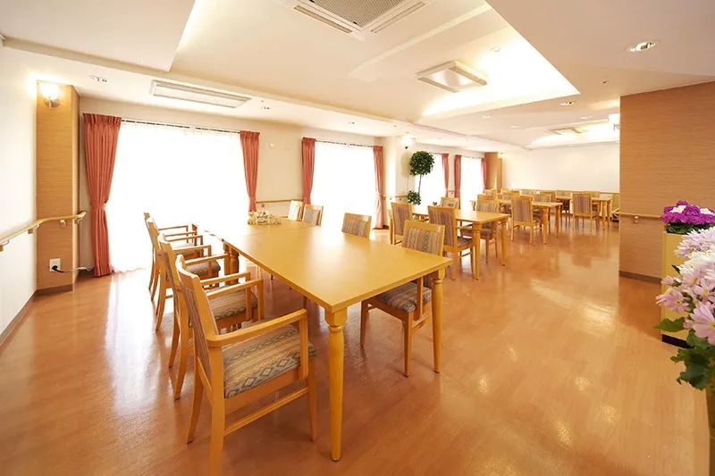 介護職員 (健康デイサービスセンター けやき)